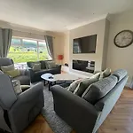 Luxurious & Bright For 6 Dogfriendly Γουέστπορτ