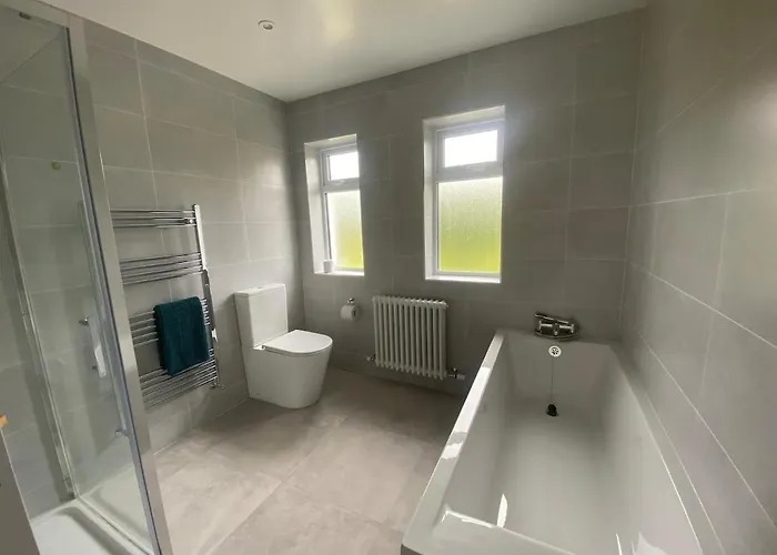 Holiday home Luxurious & Bright For 6 Dogfriendly