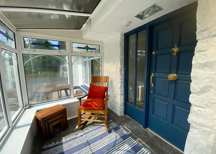 Дом отдыха Luxurious & Bright For 6 Dogfriendly Вэстпорт