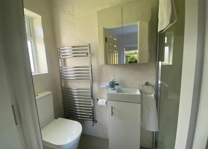 Luxurious & Bright For 6 Dogfriendly Holiday home Westport