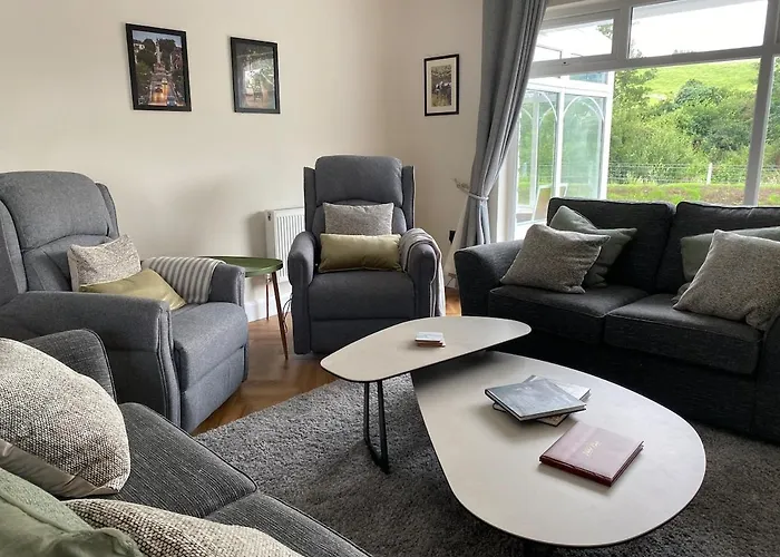 Luxurious & Bright For 6 Dogfriendly *